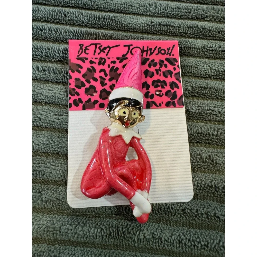 Betsey Johnson Elf Pin Brooch Pink Gold Tone Holiday Festive Whimsical‎